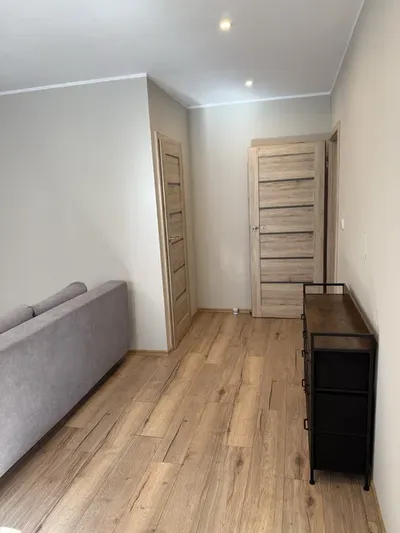 KATOWICE DĄB | 39 m² | LOFTOWA KAWALERKA | garderoba | osobna kuchnia - miniatura 3