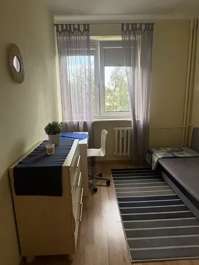 4 pokoje Stegny wynajem - miniatura 5
