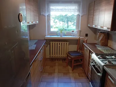 Wynajmę bezpośrednio przestronne, w pełni rozkładowe mieszkanie 52 m² na łódzkiej Górnej ul. Smocza.. - miniatura 4
