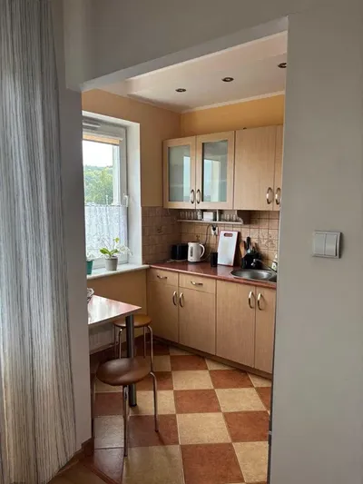 Kawalerka 33 m² do wynajęcia - miniatura 2