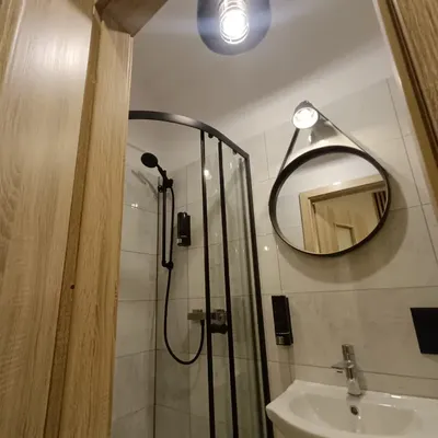 StylowA kawalerka loft czerwona cegła Industrialne stylowe Podmurna Toruń BEZCZYNSZOWE!! - miniatura 5