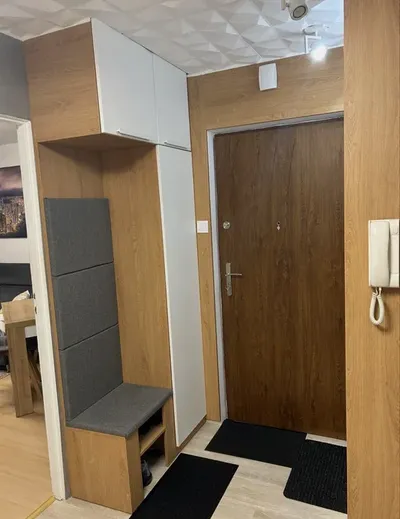Wynajmę samodzielny pokój dla studenta lub licealisty - miniatura 3