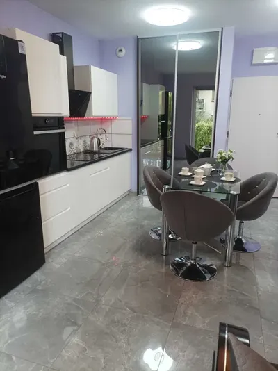 Bezpośrednio kawalerka 32 m2 przy promenadzie, dla zmotoryzowanych garaż w cenie - miniatura 5