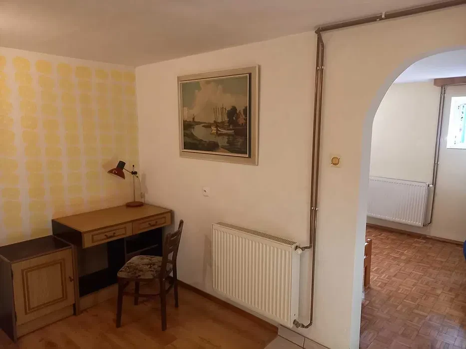 Przestronny pokój z loggią do wynajęcia we Wrocławiu - 1/8