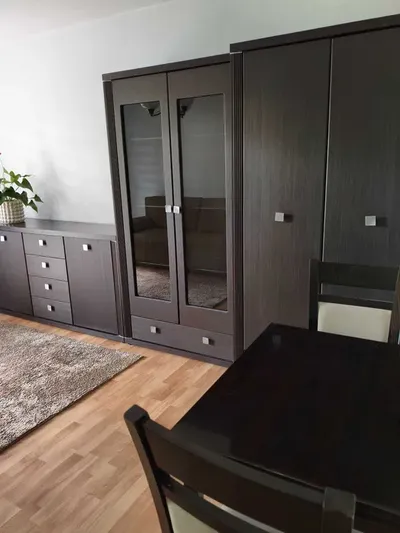 Mieszkanie 2 pokoje 44 m2 na os.Oficerskim wynajmę bezpośrednio - miniatura 5