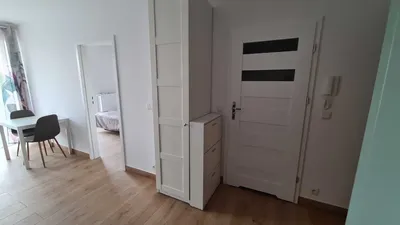 Do wynajęcia komfortowe, 2 pokojowe mieszkanie wraz z miejscem postojowym- Targówek - miniatura 3