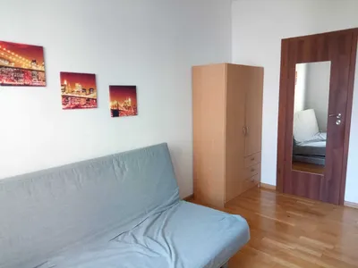 Wynajmę duży, tani i spokojny pokój - miniatura 3