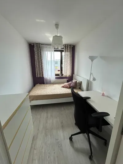 Właściciel wynajmie 2 pokojowe mieszkanie z garażem podziemnym Bieżanów ul.Mała Góra - miniatura 4