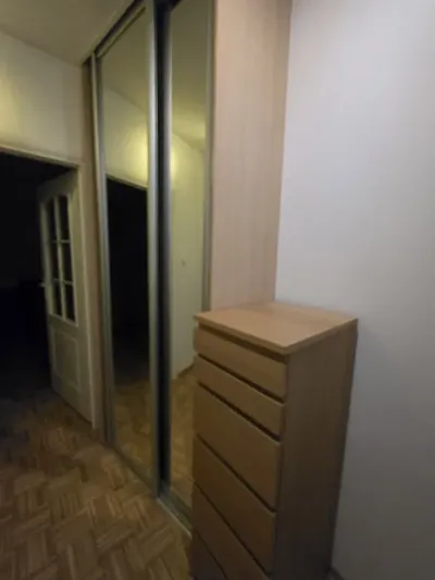 Wynajmę przestronną kawalerkę 39m2 Mokotów, okolice Metra Wilanowska - miniatura 4