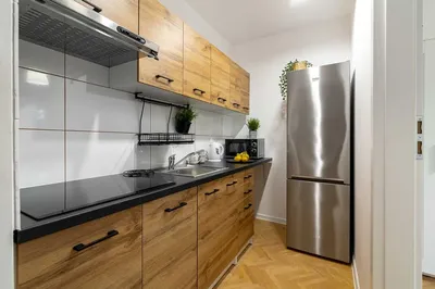 Gościnna 1 - pokój do wynajęcia z balkonem (blisko Politechniki, Centrum) - miniatura 5