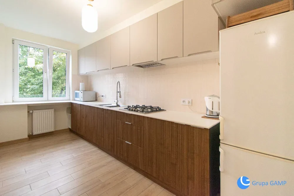 3 niezależne pok. *Grzegórzki* ul. Widok, po remoncie - balkon - 1/8
