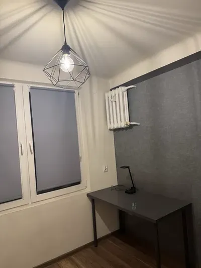 Uniwersytecka, 31m2 2 pokoje - miniatura 4