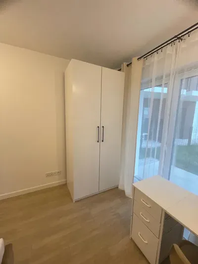 Pokój w mieszkaniu TUWIMA APARTMENTS, pierwsze zamieszkanie - miniatura 4