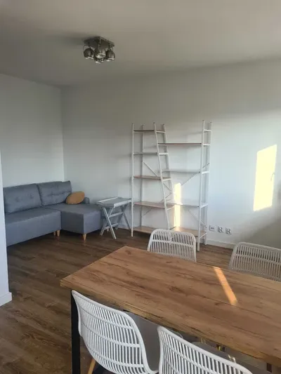 33 m² do wynajęcia | Parking | Praga Południe | okolice Balatonu - miniatura 2