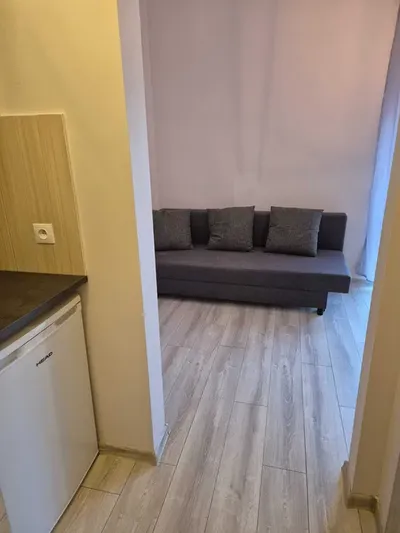 Kawalerka do wynajecia 16m2 - miniatura 5