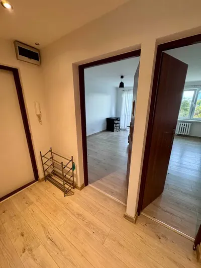 Mieszkanie 3 pokoje, 47,6m2 - miniatura 3