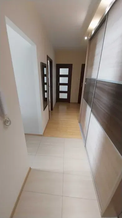 3-pokojowe mieszkanie 65 m², Osiedle Młodych, 2 balkony, miejsce parkingowe - miniatura 3