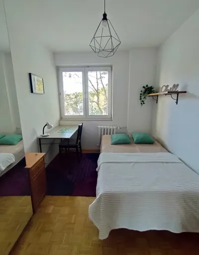 Mieszkanie 53m2, 3 oddzielne pokoje, Wilanów ul. Sobieskiego - miniatura 4