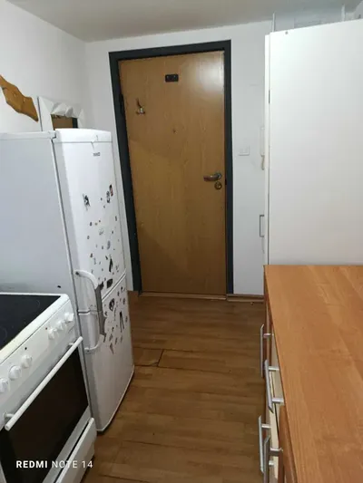 Pokój w mieszkaniu od zaraz. - miniatura 3