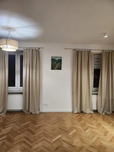 Urocza kawalerka przy Hali Mirowskiej - miniatura 4