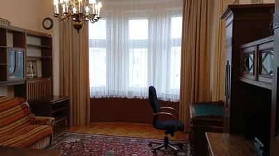 Mieszkanie w zabytkowej kamienicy w Śródmieściu - miniatura 2
