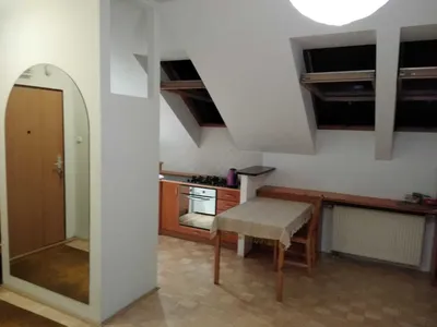 Przytulna kawalerka na poddaszu; 30 m; Praga-Północ; osiedle Wyspowa - miniatura 3