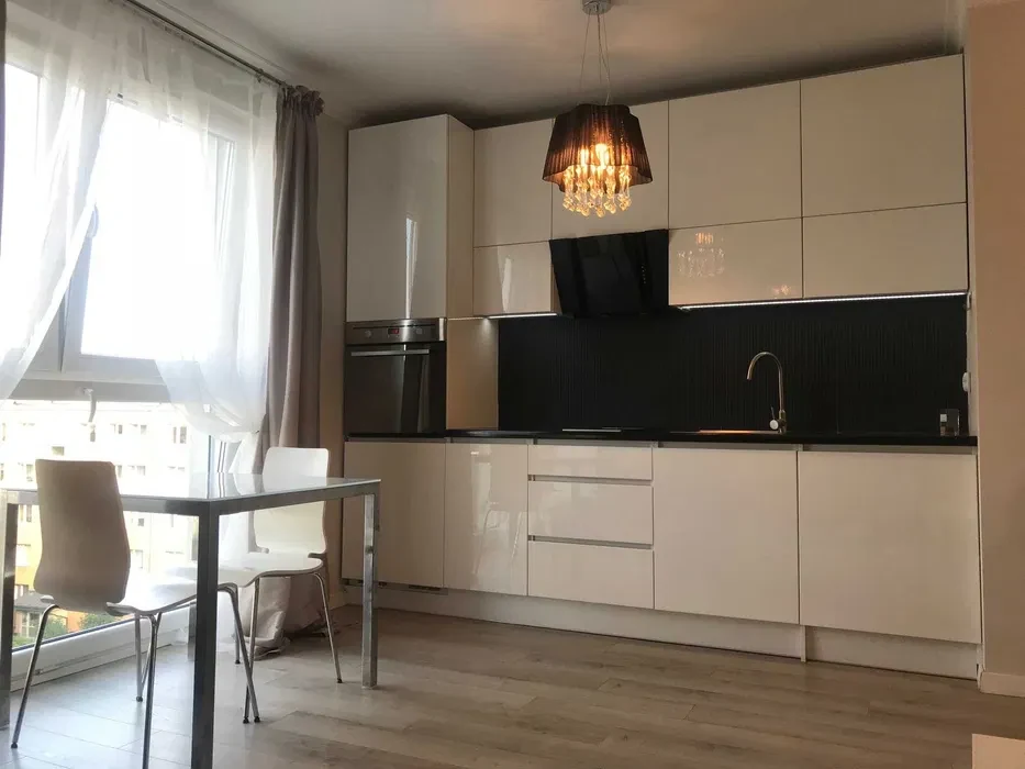 Studio Biały Prądnik do wynajęcia - 1/7