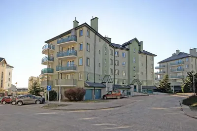 Mieszkanie w bardzo dobrze skomunikowanym miejscu TRAMWAJ - miniatura 3