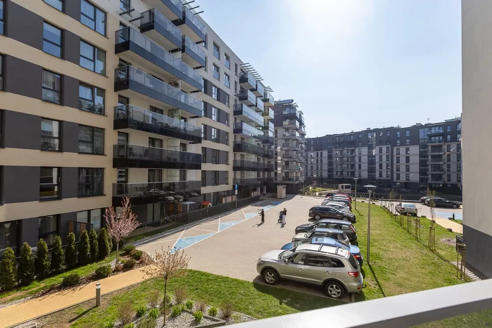 Rezerwacja! Mieszkanie w centrum,nowe budownictwo,garaż, 3 pokoje, Czarna - 1/8