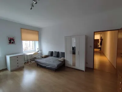 Rezerwacja Duży 25m2 pokój 600 m od Dworca Fabryczna Uniwersytet UMED opłaty w cenie Centrum Jaracza - miniatura 2