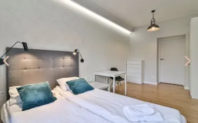 3 pokojowe mieszkanie w centrum, 3 min od SKM - miniatura 4