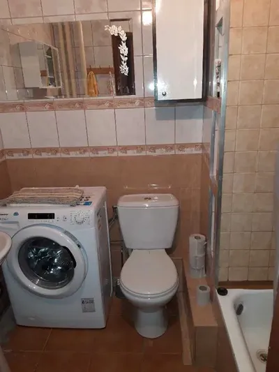 Dwa pokoje dla 2studentek lub2 studentów z U M - miniatura 4