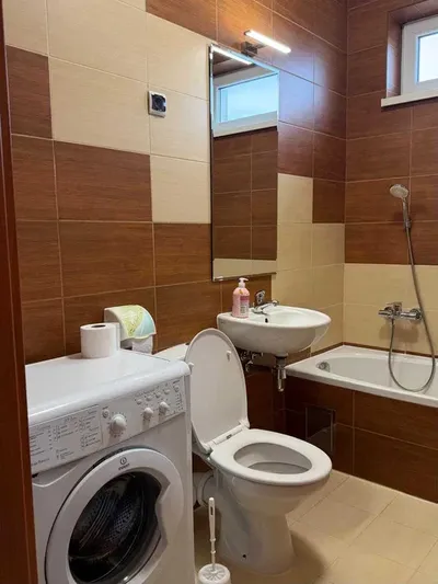 Bezpośrednio wynajmę kawalerkę 36m2 ul. Kluczborska - przy pętli Krowodrza Górka - miniatura 4