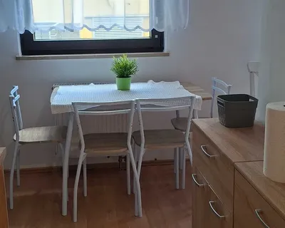 Wynajmę dobrze skomunikowane ciche mieszkanie Tarchomin Ul. Światowida - miniatura 2
