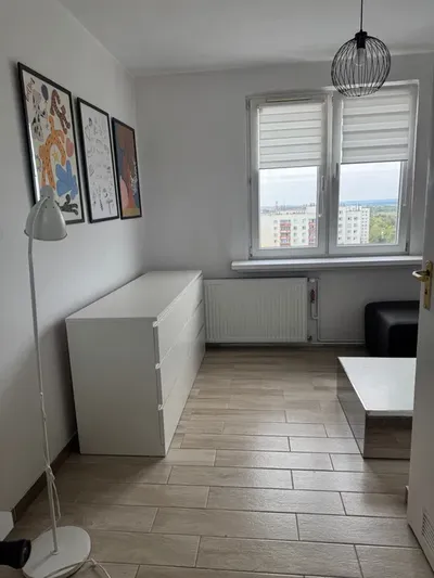 Kawalerka do wynajęcia | Kraków Kurdwanów - Witosa | darmowy parking - miniatura 3