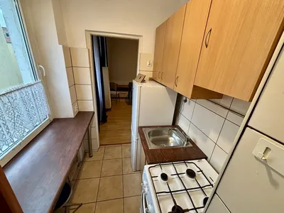 REZERWACJA Wynajme 2 pokojowe, Centrum, tanio! - miniatura 3