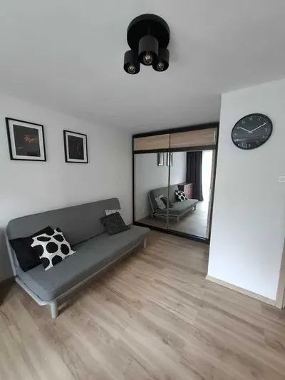 Wynajmę kawalerkę 30m2 + balkon - po remoncie, od zaraz