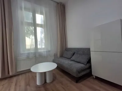 Stare miasto, Topolowa, Kawalerka, Osobno kuchnia, Ogrzewanie miejskie, Od zaraz - miniatura 5