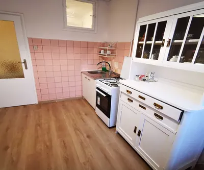 2 pokoje-Mokotów-Ludowa-50m-ciche-metro Racławicka-balkon - miniatura 2