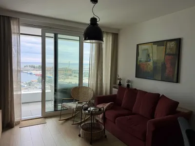 Nowy apartament z pięknym widokiem w sercu Gdyni - miniatura 2