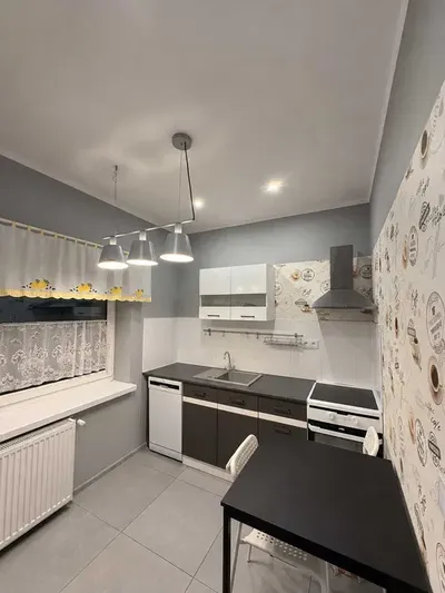 Mieszkanie na wynajem – Aleja 29 Listopada, Kraków z balkonem i piwnicą - miniatura 3