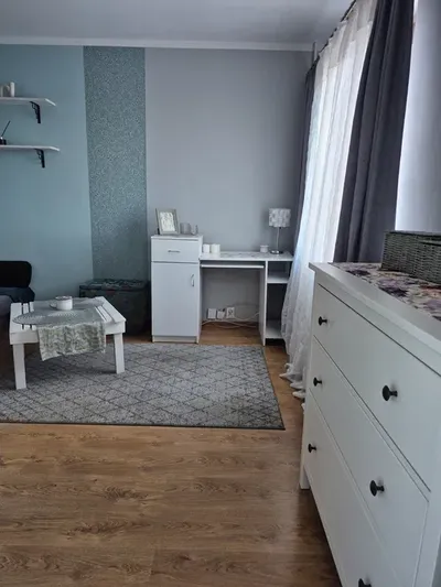 Kawalerka mieszkanie nowe Miasto na wynajem - miniatura 2