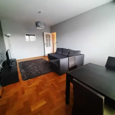 Wyjątkowa lokalizacja 2 pokojowe z oddzielną kuchnią i garderobą 58m prywatnie . - miniatura 5