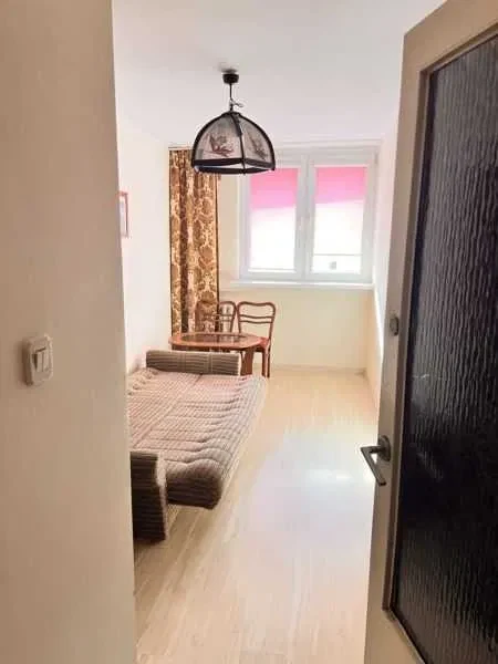 Pokój jednoosobowy dla osoby pracującej(PL)we Wrocławiu.Spokojne mieszkanie,super warunki. - 1/6