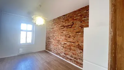 BEZPOŚREDNIO: 2-pokojowe 48 m2 w kamienicy, ścisłe centrum Gliwic, od zaraz - miniatura 3