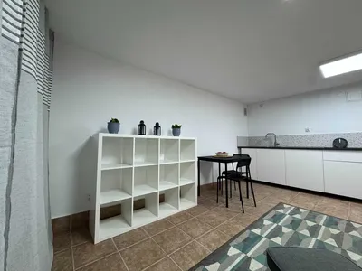Do wynajęcia dwa pokoje po remoncie, niski parter, Kadecka 10 - miniatura 3