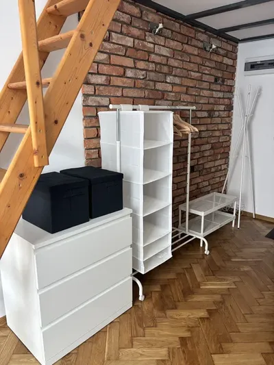 Kawalerka 21m2 z antresolą ul. J.Friedleina / centrum / Kleparz - miniatura 4