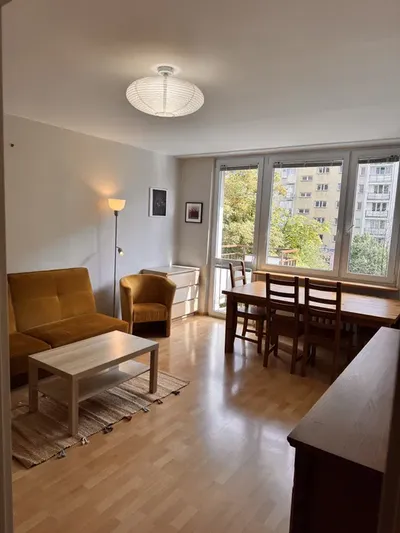 Umeblowana kawalerka 32 m² – 200 m od metra Kondratowicza. Dostepna od zaraz - miniatura 5