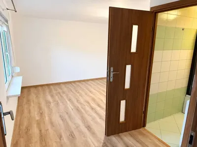 Komfortowe mieszkanie blisko centrum – spokojna okolica - miniatura 2