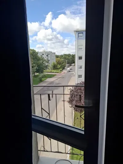 Wynajmę kawalerkę Gdańsk Brzeźno - miniatura 4